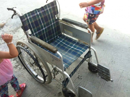 จำหน่าย วิลเเชร์ เก่าญี่ปุ่น อลูมิเนียมทั้งคัน น้ำหนักเบาเเข็งเเรง ทนทานไม่เป็นสนิม