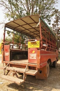 ขาย 4 ล้อ โตโยต้า ไดนาสตี้ เครื่องเเรงมาก อีซูซุ 2500 บรรทุกได้เกิน3 ตัน (ซื้อไปขับได้เลย) มีเอกสารครบ ถูกมาก รีบโทรเลย 80,000 บาท