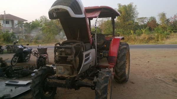 ยันมาร์ 45 แรง เดินหน้า-ถอยหลังเร็ว คล่องตัวสูง เครื่องดี ยางดี สภาพเดิมยังไม่ได้ล้าง อุปกรณ์ครบพร้อมทำงาน โทรเลย 081-0745778 ลุงโหนกรับสายจ้า