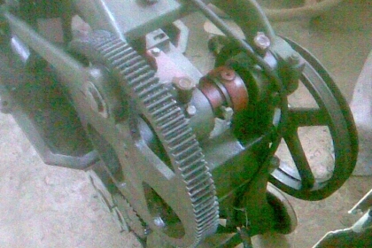 แท่นเลื่อยฮีโร่สภาพพร้อมใช้สภาพพร้อมใช้งานครับสภาพเดิมๆครับมอเตอร์มิสซู 1/3  แรงไฟบ้านครับ ราคานี้คุ้มมากครับใช้ยาวครับรุ่นนี้