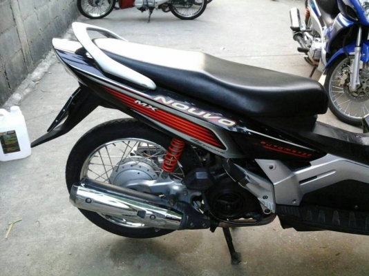 Nouvo mx ปี 49 สีแดง ดำ รถบ้าน เดิมมาก เครื่องแน่นๆ ไม่หลวม ไม่หอน คุ้มค่าสุดๆ Nouvo mx ปี 49 สีแดง ดำ รถบ้าน เดิมมาก เครื่องแน่นๆ ไม่หลวม ไม่หอน คุ้มค่าสุดๆ