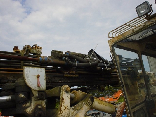 รถเจาะภูเขา Furukawa HCR9-D Crawler Drill  ปี1992