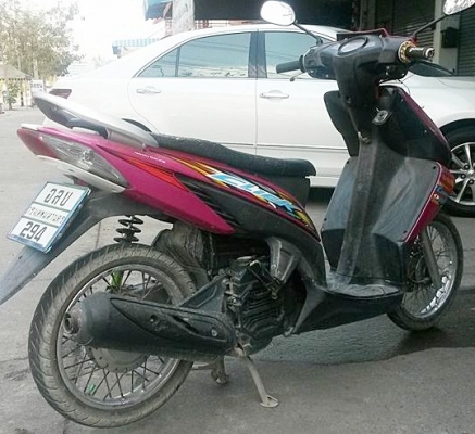 Click ตัวเก่า ราคาถูกๆ