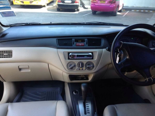 Mitsubishi Lancer 1.6 ปี2010 สภาพดี วิ่งประหยัด Mitsubishi Lancer 1.6 ปี2010 สภาพดี วิ่งประหยัด