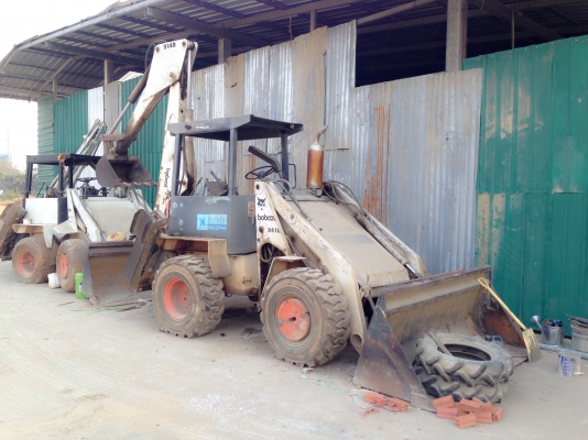 ขายเหมารถตัก 2 คัน ขายโลละ 20 บาทครับ