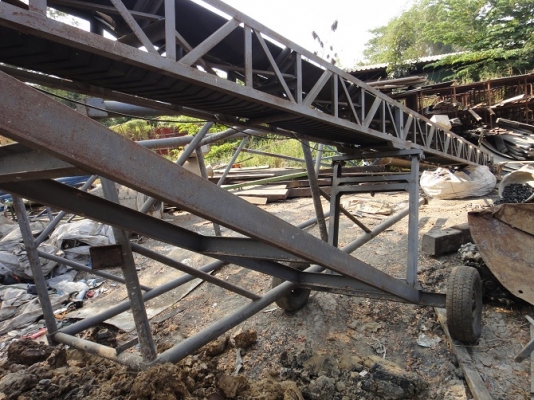 สายพานลำเลียง 12 เมตร เสี่ยต๋อง อ.ชุมแสง รับไปครับ สายพานลำเลียง 12 เมตร เสี่ยต๋อง อ.ชุมแสง รับไปครับ