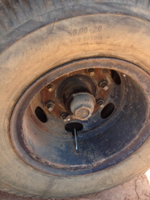 ขายลูกพ่วง 2คานสามมิตร รอนนอน รถสวยมากๆ ซื้อมาจอดไว้นาน คัสซีสวย