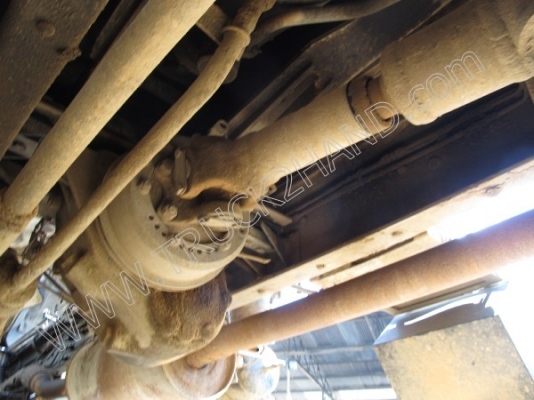 รถบรรทุก 10 ล้อดั๊มพ์ 2 เพลา ยี่ห้อ HINO