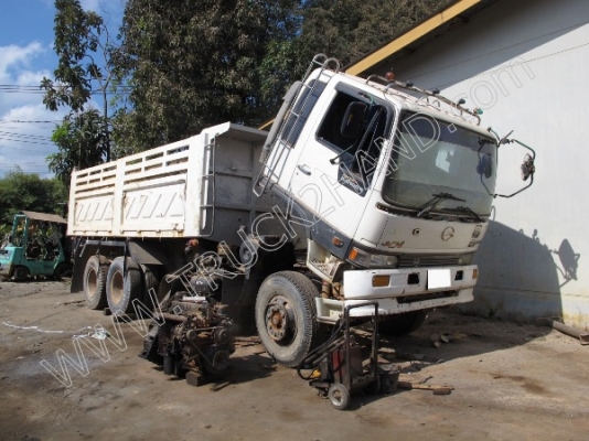 รถบรรทุก 10 ล้อดั๊มพ์ 2 เพลา ยี่ห้อ HINO
