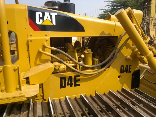 ขายแทรคเตอร์ CAT D4E 52X-UP