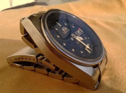 Orient SK auto stainless สายเดิม ดูเวลาประเทศต่างๆๆได้ด้วยการตั้ง หมุนขอบภายใน Orient SK auto stainless สายเดิม ดูเวลาประเทศต่างๆๆได้ด้วยการตั้ง หมุนขอบภายใน