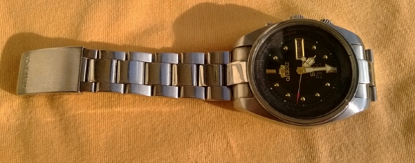 Orient SK auto stainless สายเดิม ดูเวลาประเทศต่างๆๆได้ด้วยการตั้ง หมุนขอบภายใน Orient SK auto stainless สายเดิม ดูเวลาประเทศต่างๆๆได้ด้วยการตั้ง หมุนขอบภายใน