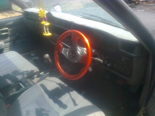 ขายดัสสัน เขดดริก ทะเบียนไม่ขาด ขับได้เลย