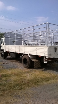 ขาย6ล้อบรรทุกพร้อมคอกเหล็ก ยาว6เมตร เครื่อง195แรงม้า เบรคทิฟฟี่ พวงมาลัยพาวเวอร์ ยาง900ขอบ20 ยางดีทุกเส้น คัสซีสวยมาก พร้อมใช้งานพร้อมโอน