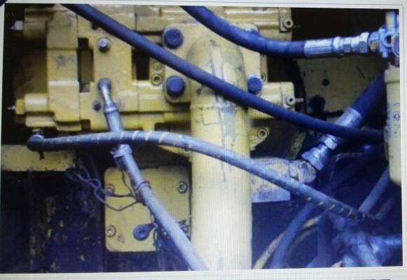 ต้องการขายแมคโครCAT320 Bเจ้าของขายเอง