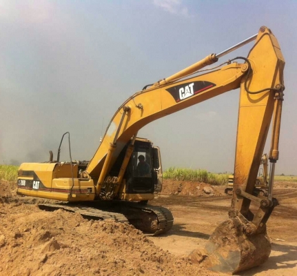 ต้องการขายแมคโครCAT320 Bเจ้าของขายเอง