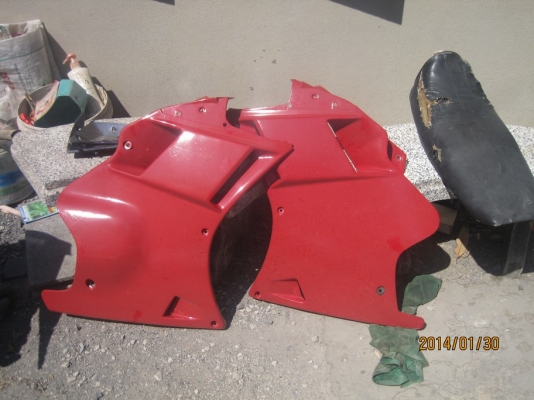 อกไก่ TZR150RR ซ้าย-ขวา-กางเกงใน สภาพสวย  800พร้อมส่ง