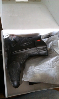 ขายรองเท้า PRO BIKER ใส่ 2 ครั้ง size 42 ไม่เกิน 70 โล tee 0840031815 ขายรองเท้า PRO BIKER ใส่ 2 ครั้ง size 42 ไม่เกิน 70 โล tee 0840031815