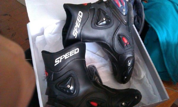 ขายรองเท้า PRO BIKER ใส่ 2 ครั้ง size 42 ไม่เกิน 70 โล tee 0840031815 ขายรองเท้า PRO BIKER ใส่ 2 ครั้ง size 42 ไม่เกิน 70 โล tee 0840031815