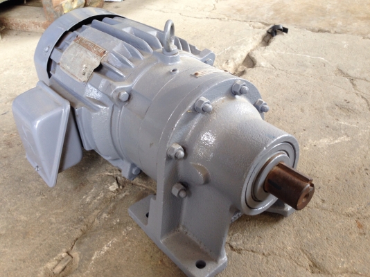ขายมอเตอร์เกียร์ cycro drive Sumitomo มอเตอร์ mitsubishi 2 HP. 380 V อัตราทด 1:11 สภาพสวย พร้อมใช้งาน ขายมอเตอร์เกียร์ cycro drive Sumitomo มอเตอร์ mitsubishi 2 HP. 380 V อัตราทด 1:11 สภาพสวย พร้อมใช้งาน