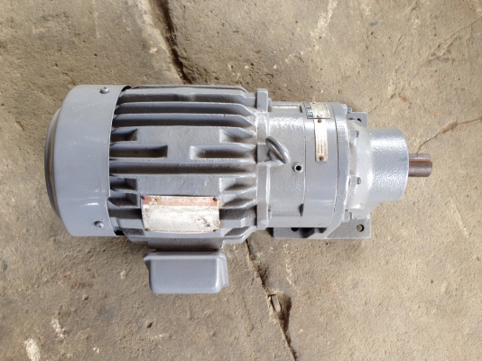 ขายมอเตอร์เกียร์ cycro drive Sumitomo มอเตอร์ mitsubishi 2 HP. 380 V อัตราทด 1:11 สภาพสวย พร้อมใช้งาน ขายมอเตอร์เกียร์ cycro drive Sumitomo มอเตอร์ mitsubishi 2 HP. 380 V อัตราทด 1:11 สภาพสวย พร้อมใช้งาน