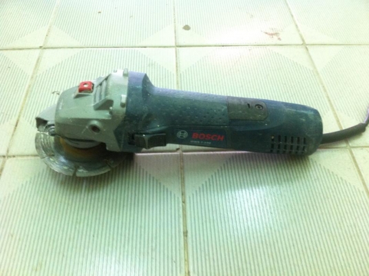 เครื่องเจียรไฟฟ้า 4" BOSCH Angle Grinder GWS 7-100