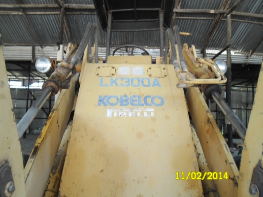 KOBELCO LA300A