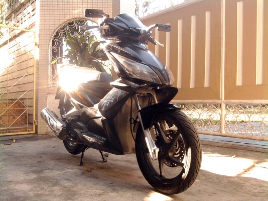 ขออนุญาติขาย Honda Airblade 110 ตัว TOP ล้อแม็ก โอนให้ฟรี