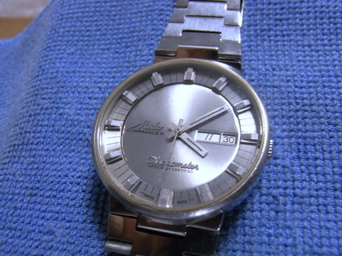 12ก.พ.((น้าเล็ก)) นำเสนอนาฬิกาข้อมือ 12ก.พ.((น้าเล็ก)) นำเสนอนาฬิกาข้อมือ