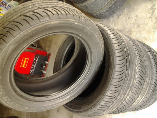 ยาง kumho 255/50/17 ปี12