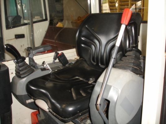 รถขุดเล็ก KUBOTA KX36-3 ในสต็อกไทย มี 2 คัน รับรองไม่เคยใช้ในไทย รถจอดที่เขตปลอดภาษีบางพลีค่ะ