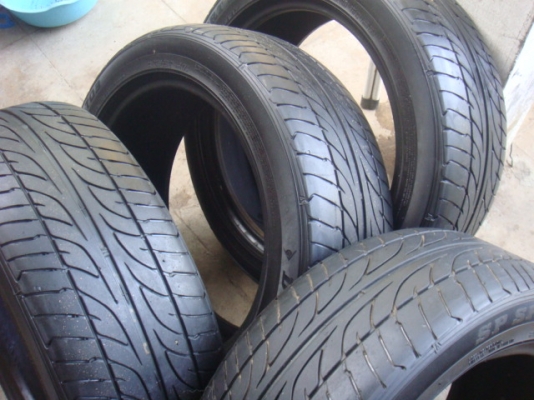 ายยาง Dunlop LM 703 ขนาดยาง 235/50/18 ปลายปี 11