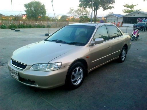 ขาย ACCORD GEN 6 2.3 VTEC AUTO ตัวTOP เบาะหนัง ลายไม้ 159000