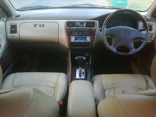 ขาย ACCORD GEN 6 2.3 VTEC AUTO ตัวTOP เบาะหนัง ลายไม้ 159000