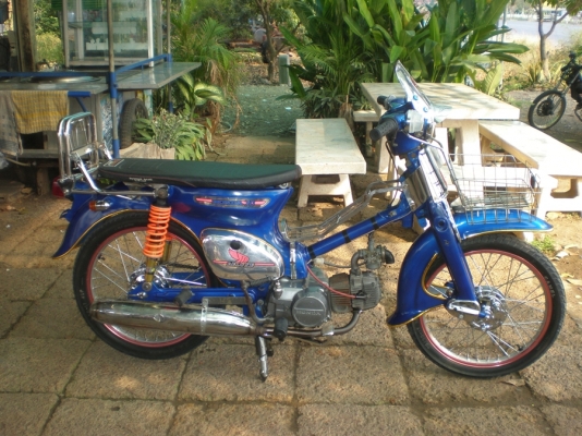 ขาย C70 วิ่งดี ขี่มันส์ รับประกันคุณภาพ อีกเเล้วครับท่าน ค่าตัว 14500 (จัดส่งได้ทั่วประเทศ)  086-8063966 โอ๋ ลพบุรี