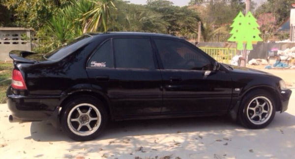 ***ขายแล้วครับขอบคุณ Truck2hand ขายรถเก๋ง HONDA CITY EXi 1.5 AT type Z ปี 2003 ติดแก้สlpg ลงเล่ม เครื่องแน่นแรง สีสันสวย ภายในสวยคอนโซลครบ แอร์เย็น กระจกไฟฟ้า ล้อแม็กสวย ยางสวย4เส้น พร้อมใช้งาน เอกสารครบ จัดแน็นท์ เกิน ราคาต่อรองได้เด้อ พี่น้องครับ