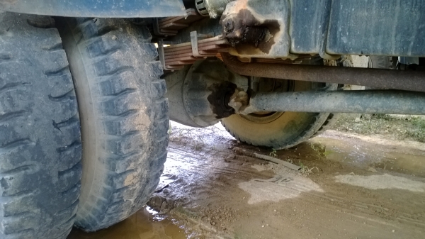 6ล้อน้ำNISSANหน้ายาว สวยสภาพนางฟ้า..รถดูแลดีมาก หายาก..เครื่องสวยกิ๊ก แอร์เย็น ภายในสวยสะอ่าด หอม