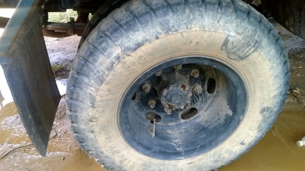 6ล้อน้ำNISSANหน้ายาว สวยสภาพนางฟ้า..รถดูแลดีมาก หายาก..เครื่องสวยกิ๊ก แอร์เย็น ภายในสวยสะอ่าด หอม