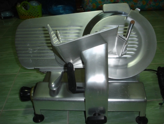 ขายเครื่องสไลด์เนื้อขนาด 12 นิ้ว OMAS GL 300