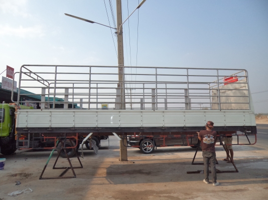 ขายกะบะ เป็นกะบะรถ6ล้ออีซูซุ210แรงตัวใหม่ล่าสุด สภาพสวยสดใช้งานได้แค่3เดือนถอดออกต่อดั้ม