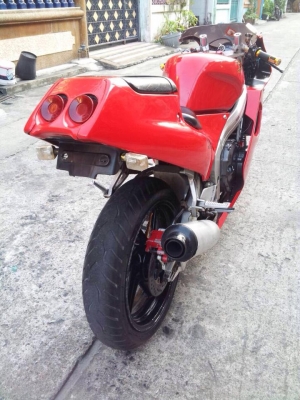 ต้ำพระราม2 ขาย HONDA CBR250Rปี92สภาพทำสีใหม่เก็บงานแล้ว