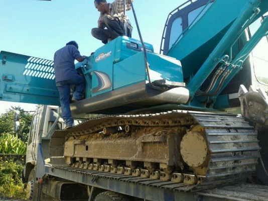 SK140LC  YP09-05061    4439ชม. รถสวยมาก พร้อมใช้..