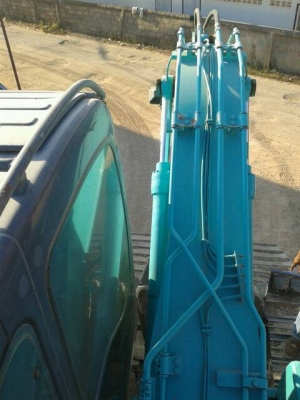 SK140LC  YP09-05061    4439ชม. รถสวยมาก พร้อมใช้..