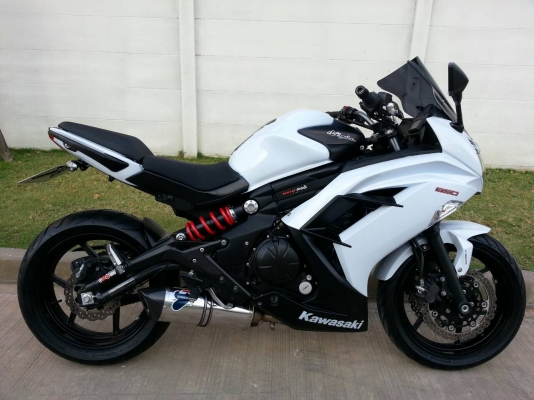 ขายNINJA 650 2013 สีขาว ไร้ริวรอย สะอาด ใส สภาพใหม่ใช้น้อย 3,8xxกม.(แท้) ขายNINJA 650 2013 สีขาว ไร้ริวรอย สะอาด ใส สภาพใหม่ใช้น้อย 3,8xxกม.(แท้)