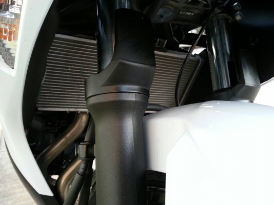 ขายNINJA 650 2013 สีขาว ไร้ริวรอย สะอาด ใส สภาพใหม่ใช้น้อย 3,8xxกม.(แท้) ขายNINJA 650 2013 สีขาว ไร้ริวรอย สะอาด ใส สภาพใหม่ใช้น้อย 3,8xxกม.(แท้)