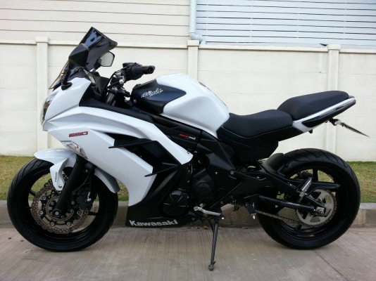 ขายNINJA 650 2013 สีขาว ไร้ริวรอย สะอาด ใส สภาพใหม่ใช้น้อย 3,8xxกม.(แท้)