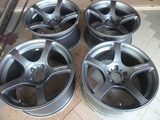 แม็ก prodrive ขอบ18 งาน cosmis หน้า8 หลัง9 สวยๆ แม็ก prodrive ขอบ18 งาน cosmis หน้า8 หลัง9 สวยๆ