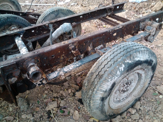 (165,000)ขาย DUTRO เครื่อง WO4D turbo intercooler  รถผุทั้งคัน แชชซีผุมากๆ เล่มพร้อมโอน เครื่องใช้ได้