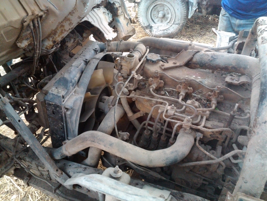 (165,000)ขาย DUTRO เครื่อง WO4D turbo intercooler  รถผุทั้งคัน แชชซีผุมากๆ เล่มพร้อมโอน เครื่องใช้ได้