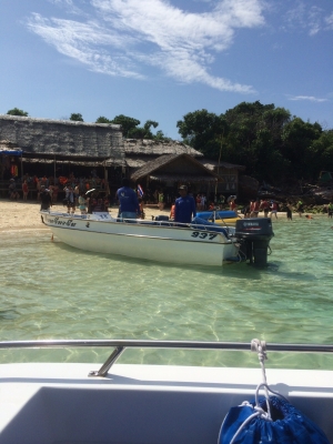 เรือเร็ว 21 ฟุต  ความคล่องตัวสูง 12 ที่นั่ง  www.wirotfiberboats.com